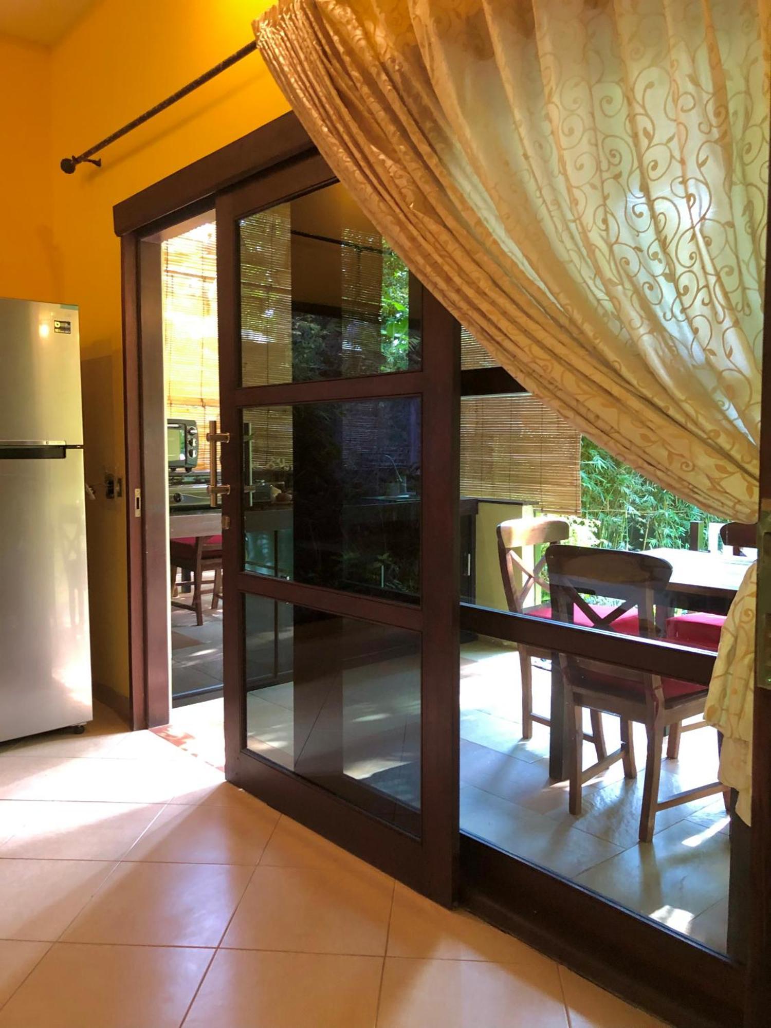 Arco Iris Boutique Hotel & Restaurant Candi Dasa  Exterior photo