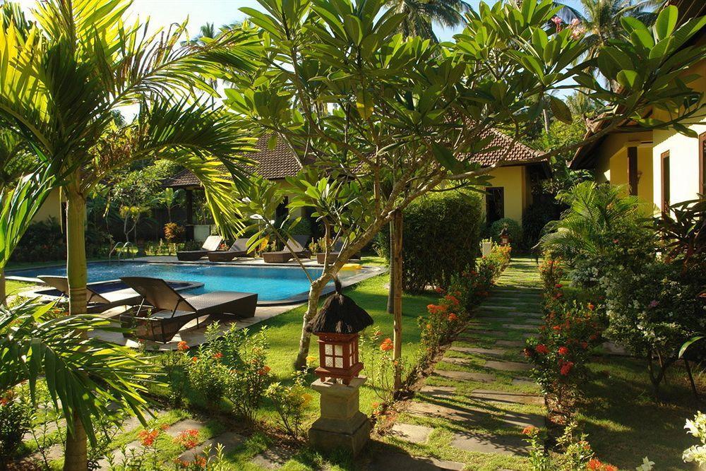 Arco Iris Boutique Hotel & Restaurant Candi Dasa  Exterior photo