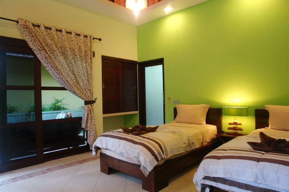Arco Iris Boutique Hotel & Restaurant Candi Dasa  Exterior photo